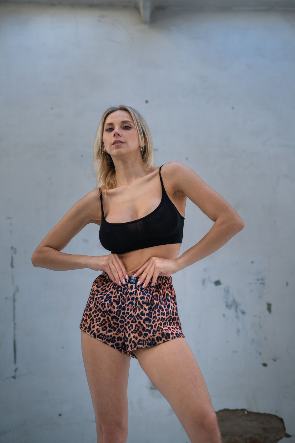 Boxer woman Leopard Boxer woman Leopard