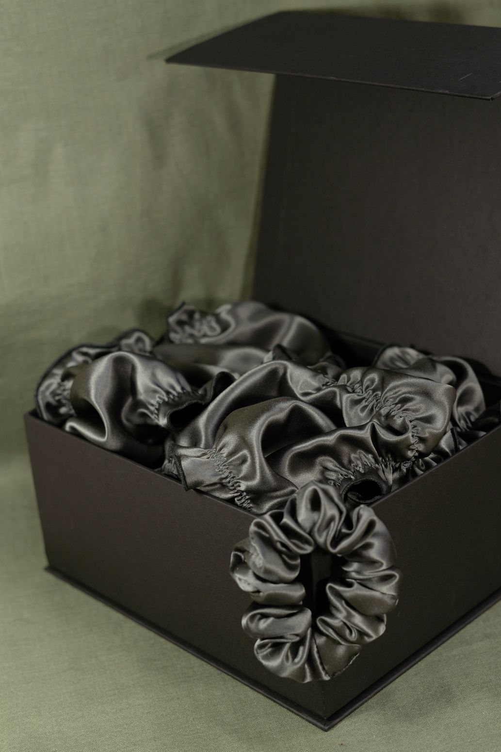 G. Комплект Silk 100% Gray G. Комплект Silk 100% Gray