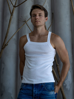 Співпраця з M8