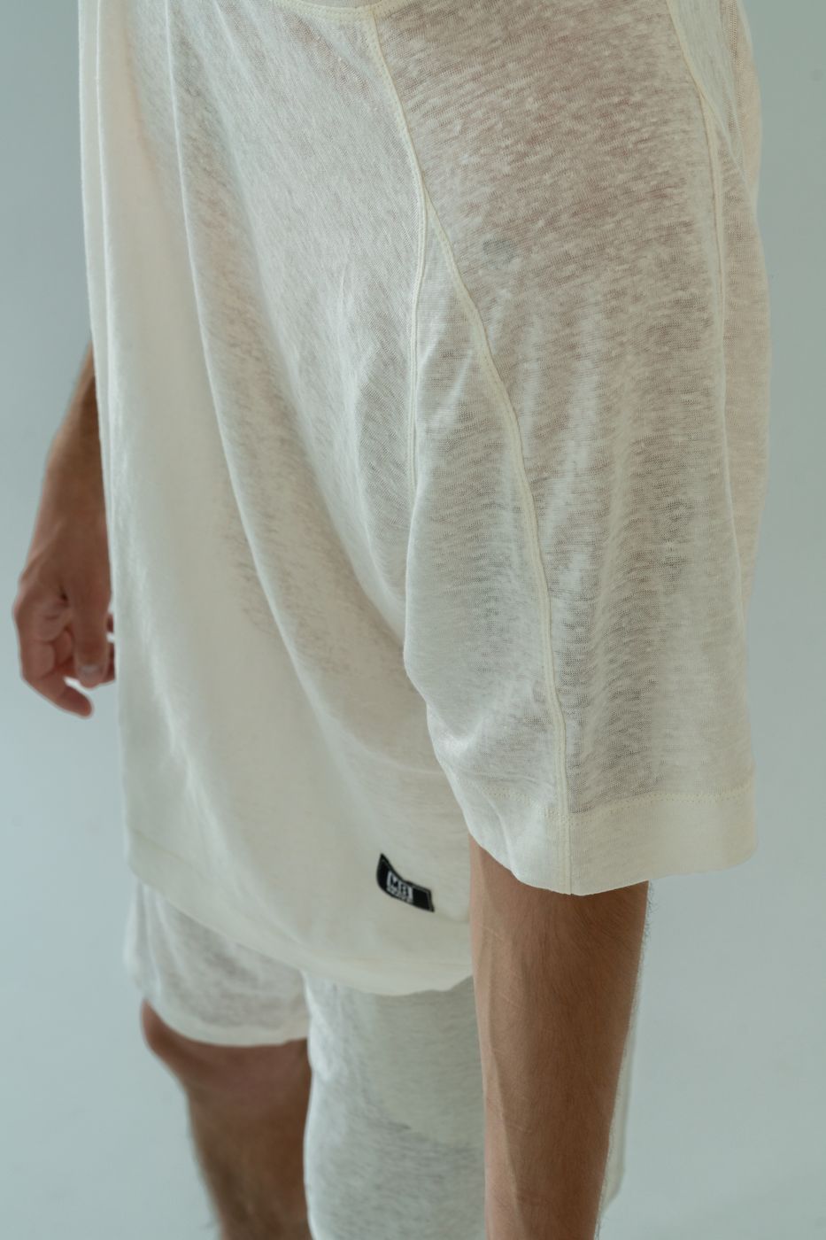 Man's Shuit of Linen Man's Shuit of Linen