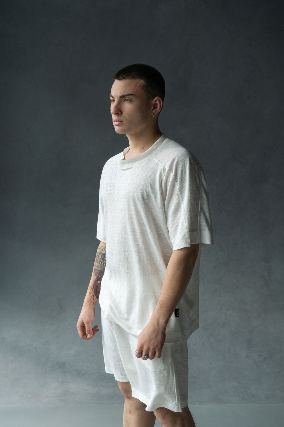 Man's Shuit of Linen Man's Shuit of Linen