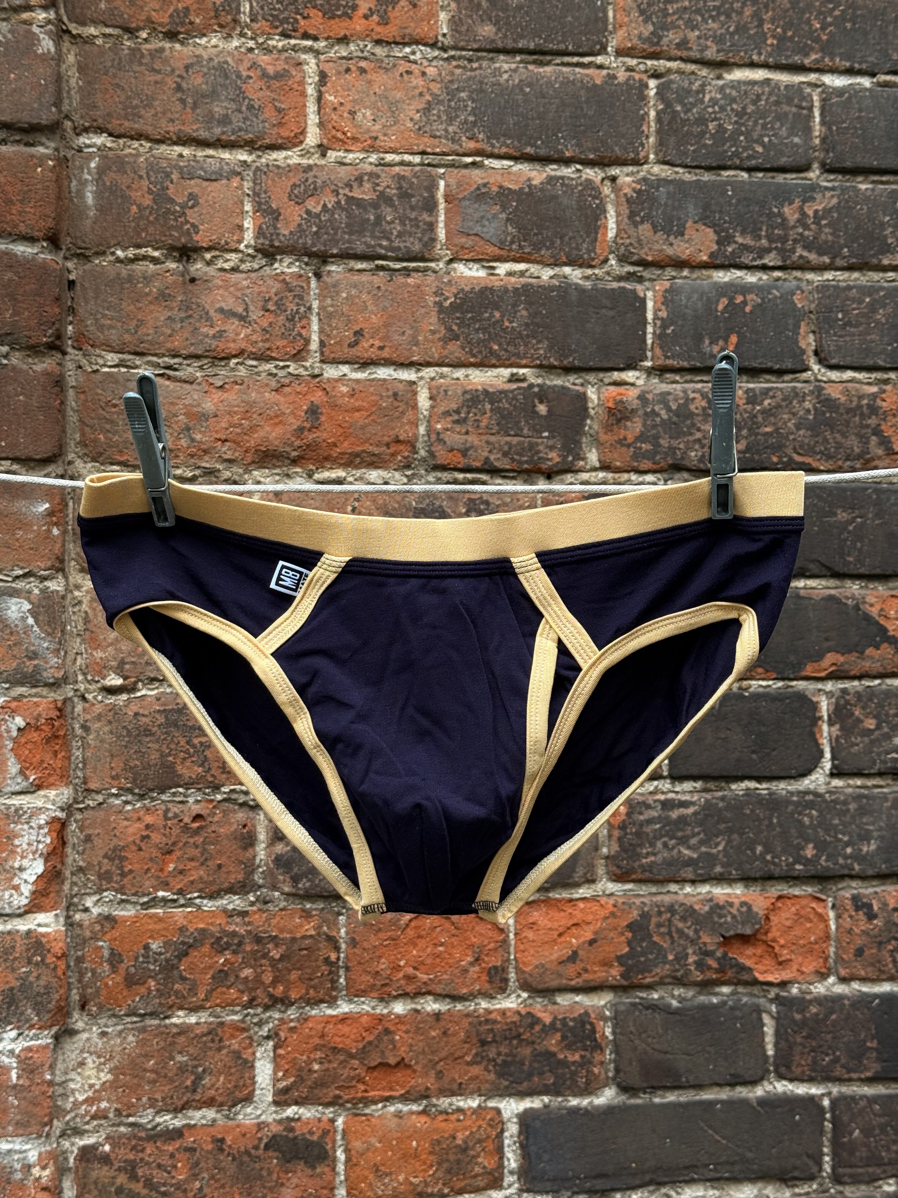 Mate Modal Dark Blue DP Mate Modal Dark Blue DP